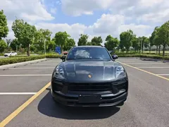 2022 Porsche Macan 2.0T — фото 2