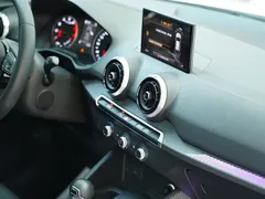 2022 Audi Q2L 35 TFSI, белый — фото 14