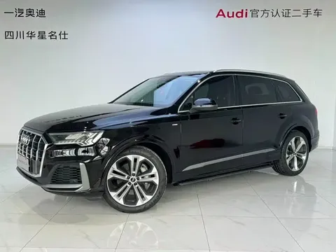 2021 Audi Q7 55 TFSI quattro S line