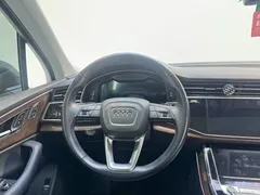 2021 Audi Q7 55 TFSI quattro S line — фото 13