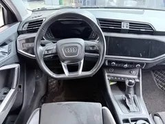 2022 Audi Q3 40 TFSI — фото 6