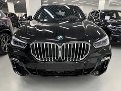 2022 BMW X5 40Li M, чёрный — фото 1