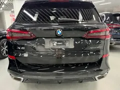 2022 BMW X5 40Li M, чёрный — фото 3