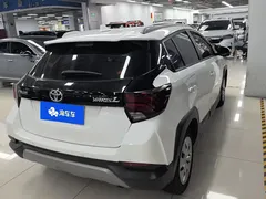 2022 Toyota Yaris L Zhixuan X 1.5L CVT PLUS, белый — фото 3