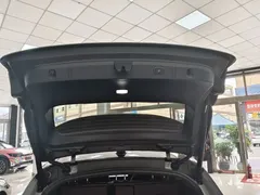 2025 Nio ET5T 75kWh Touring — фото 11
