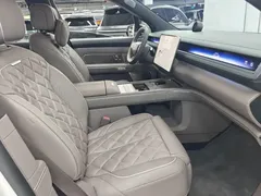 2026 Nio ES8 6-seat Executive Signature, белый — фото 8