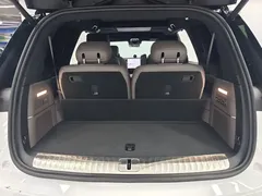 2026 Nio ES8 6-seat Executive Signature, белый — фото 11