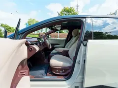 2023 Zeekr X RWD YOU 4-seat, белый — фото 11
