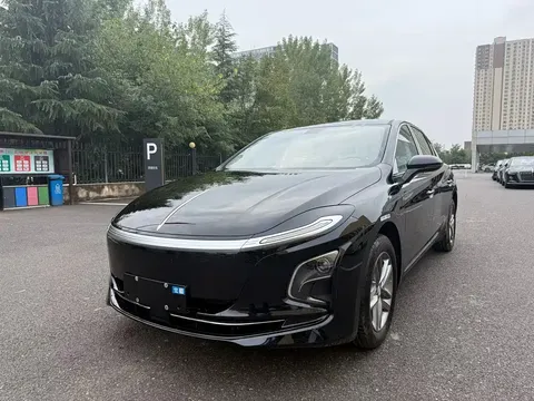 2025 Hongqi E-QM5 610km PLUS