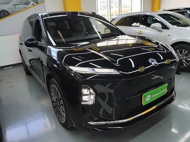 2026 Nio ES8 Luxury