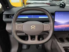 2026 Nio ES8 Luxury, чёрный — фото 11