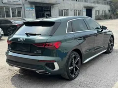 2022 Audi A3 Sportback 35 TFSI, зелёный — фото 4