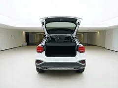 2022 Audi Q2L 35 TFSI, белый — фото 5