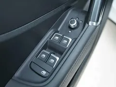 2022 Audi Q2L 35 TFSI, белый — фото 10