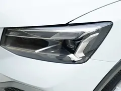 2022 Audi Q2L 35 TFSI, белый — фото 13