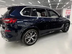 2022 BMW X5 40Li M, чёрный — фото 4
