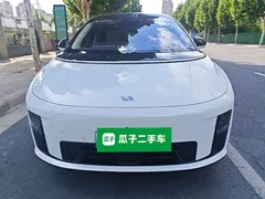 2025 Li Auto i8 Standard, белый — фото 3