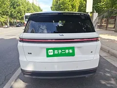 2025 Li Auto i8 Standard, белый — фото 6