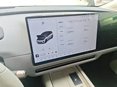 2025 Li Auto i8 Standard, белый — фото 13