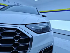 2021 Audi Q5L 40 TFSI, белый — фото 5