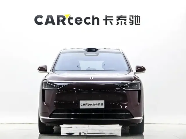 2025 Aito M8 53.4kWh 5 (192