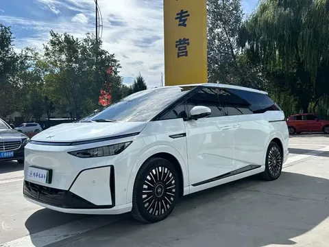2026 Xpeng X9 1602 Max