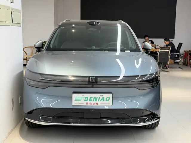 2025 Zeekr 7X 75kWh RWD Smart Driving