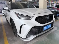 2022 Toyota Crown Kluger 2.5L HEV 4WD Premium, белый — фото 3