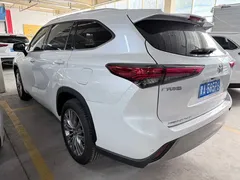 2022 Toyota Highlander 380T 4WD 7, белый — фото 20