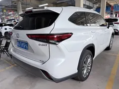 2022 Toyota Highlander 380T 4WD 7, белый — фото 22