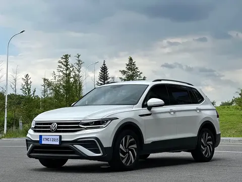 2022 Volkswagen Tiguan L 330TSI AT 2WD Comfort