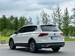 2022 Volkswagen Tiguan L 330TSI AT 2WD Comfort, белый — фото 15