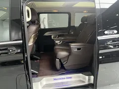 2022 Mercedes-Benz V-Class V 260 L Long Wheelbase Luxury, чёрный — фото 7