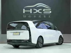 2025 Li Auto MEGA Home, белый — фото 4