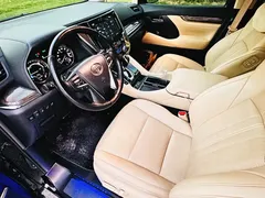 2021 Toyota Alphard Hybrid 2.5L Premium, чёрный — фото 4