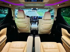 2021 Toyota Alphard Hybrid 2.5L Premium, чёрный — фото 10