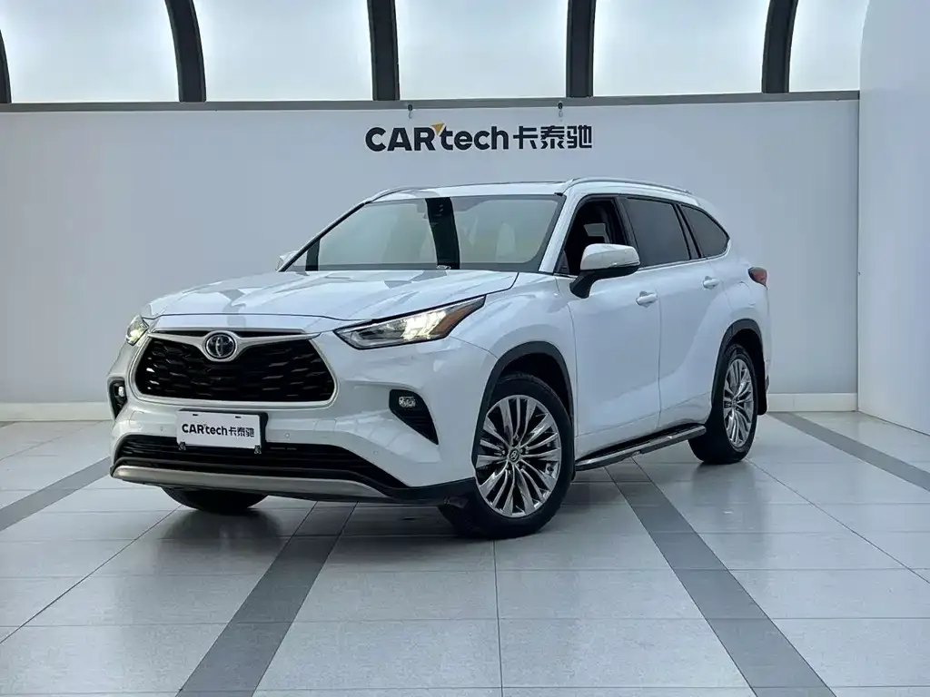 2023 Toyota Highlander 2.5L Smart Hybrid 4WD Luxury 7