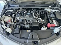 2021 Toyota Corolla Hybrid 1.8L E-CVT Elite, белый — фото 10