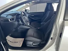 2021 Toyota Corolla Hybrid 1.8L E-CVT Elite, белый — фото 24