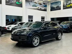 2019 Porsche Cayenne 3.0T, синий — фото 1