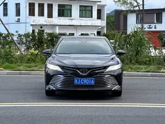 2021 Toyota Camry 2.0G Luxury, чёрный — фото 2