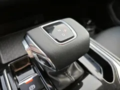 2023 Hongqi E-QM5, чёрный — фото 8