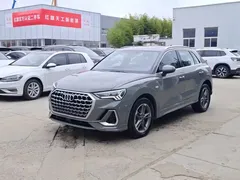 2024 Audi Q3 35 TFSI — фото 1