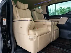 2020 Toyota Vellfire 2.5L Hybrid HV Premium, чёрный — фото 10