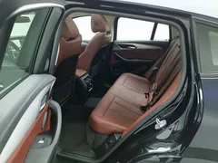 2022 BMW X4 30i M, чёрный — фото 15