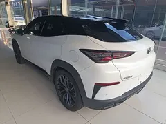 2022 Changan UNI-T 2.0T Premium, белый — фото 5