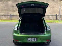 2021 Porsche Macan 2.0T, зелёный — фото 10