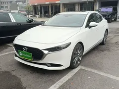 2021 Mazda 3 2.0L AT, белый — фото 2