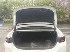 2021 Mazda 3 2.0L AT, белый — фото 15