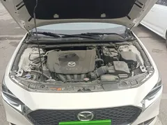 2021 Mazda 3 2.0L AT, белый — фото 16